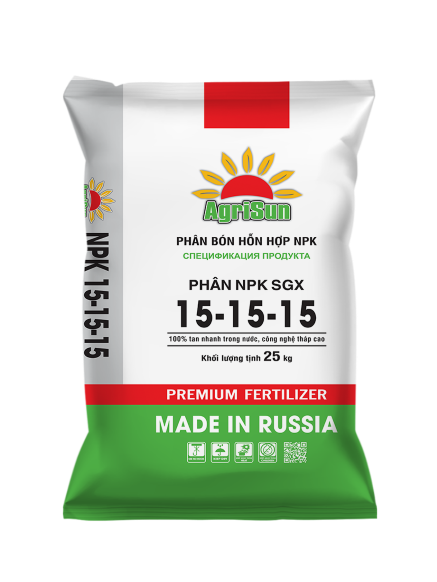 Bao bì phân bón NPK 15-15-15 Nga cung cấp dinh dưỡng đều đặn, giúp cây phát triển toàn diện.